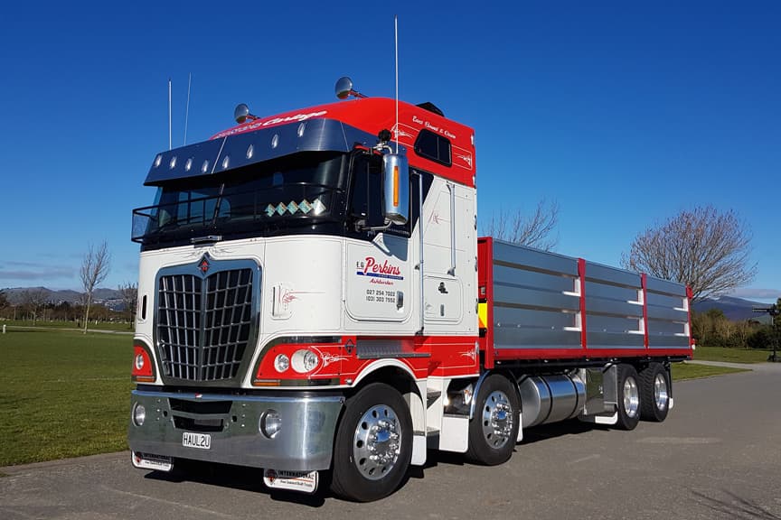 International 9870 image 1