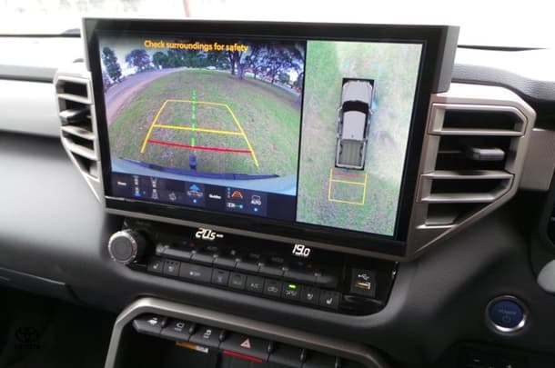 2024 Toyota Tundra Limited image 15