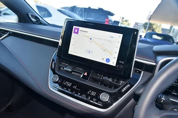 2024 Toyota COROLLA ZR image 15