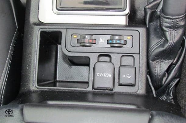 2023 Toyota Prado VX image 12