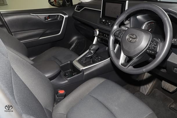 2022 Toyota RAV4 GX-2WD image 10