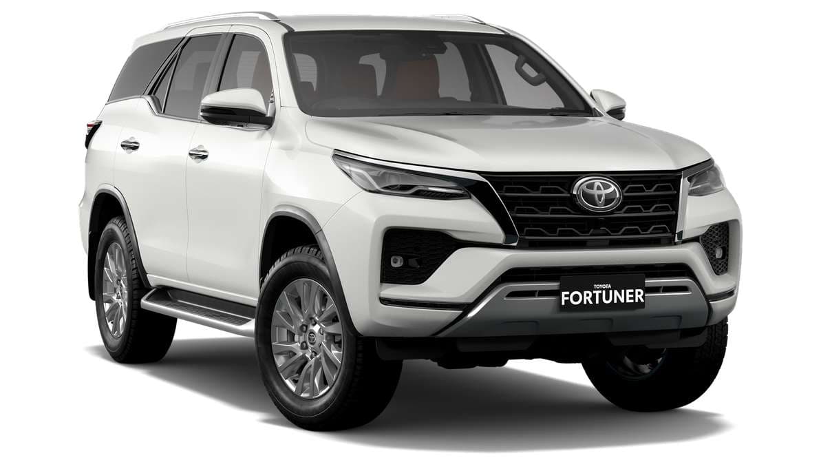 2025 Toyota Fortuner Crusade Automatic image 1