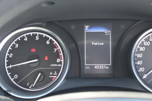 2020 Toyota Camry Ascent image 20