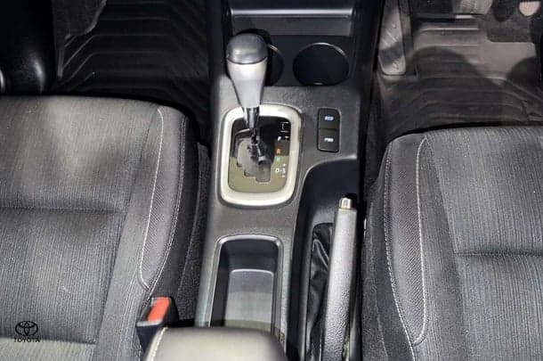 2023 Toyota Hilux SR5 image 26