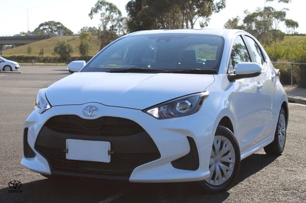 2023 Toyota Yaris Ascent Sport image 11