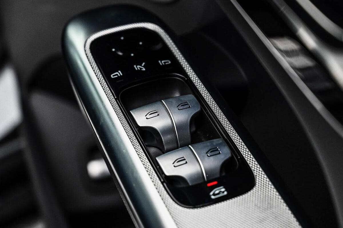 2024 Mercedes-Benz GLC-Class GLC300 Auto 4MATIC image 20