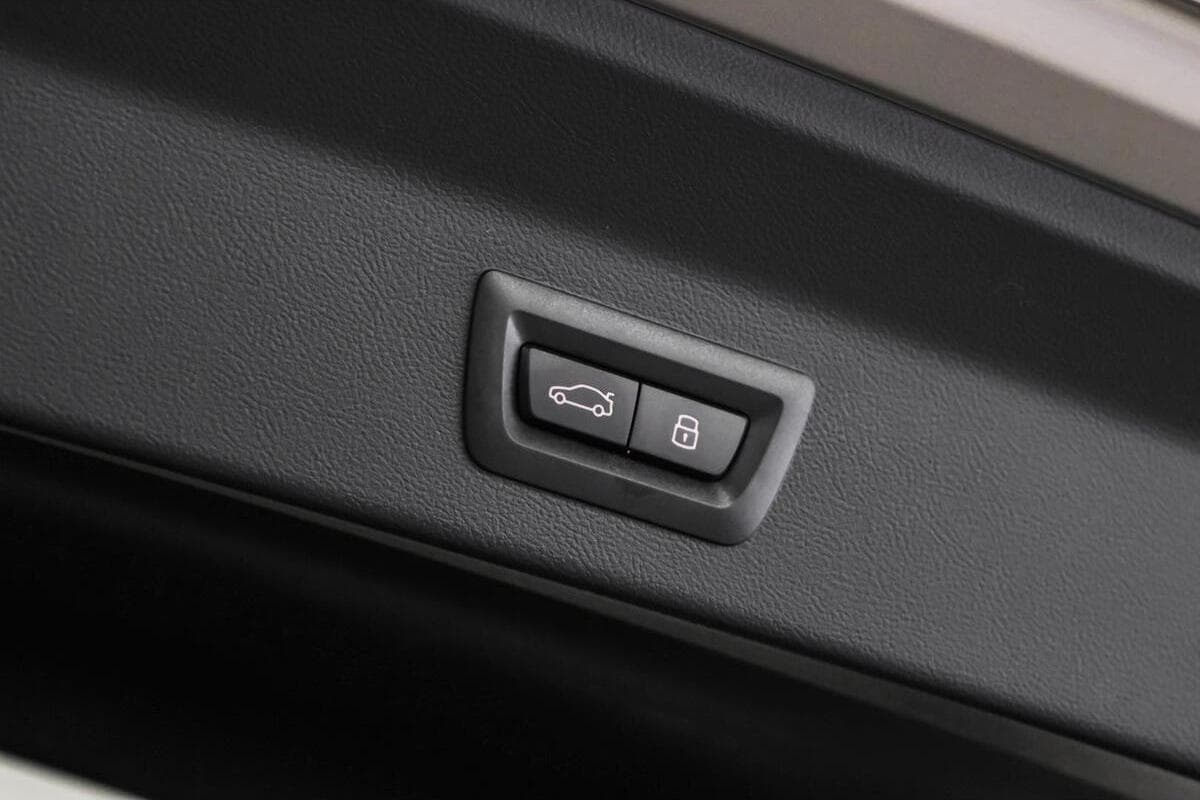 2024 BMW iX3 M Sport G08 Auto image 13