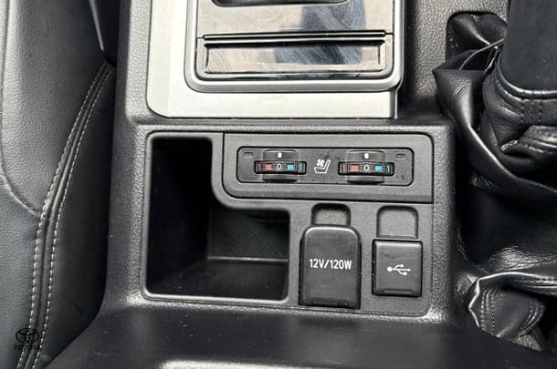 2021 Toyota Prado VX image 23
