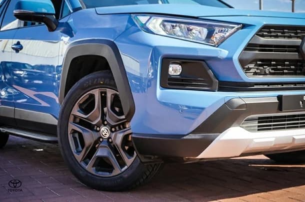 2022 Toyota RAV4 Edge-AWD image 2