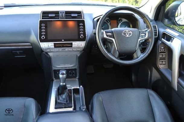 2022 Toyota Prado VX image 5