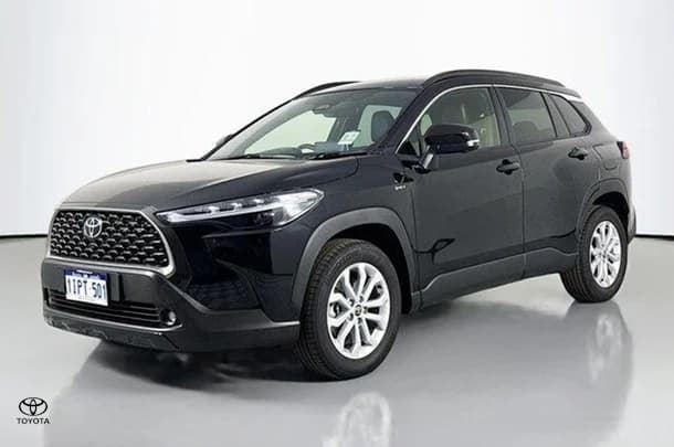 2024 Toyota Corolla Cross HV GXL image 4