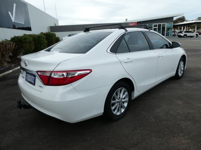 2015 Toyota Camry Altise image 6