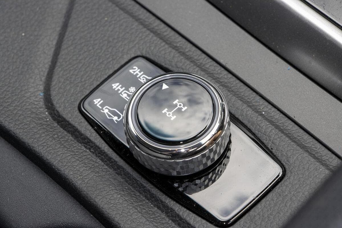 2025 KGM SsangYong Musso Adventure Auto 4x4 MY24 image 9
