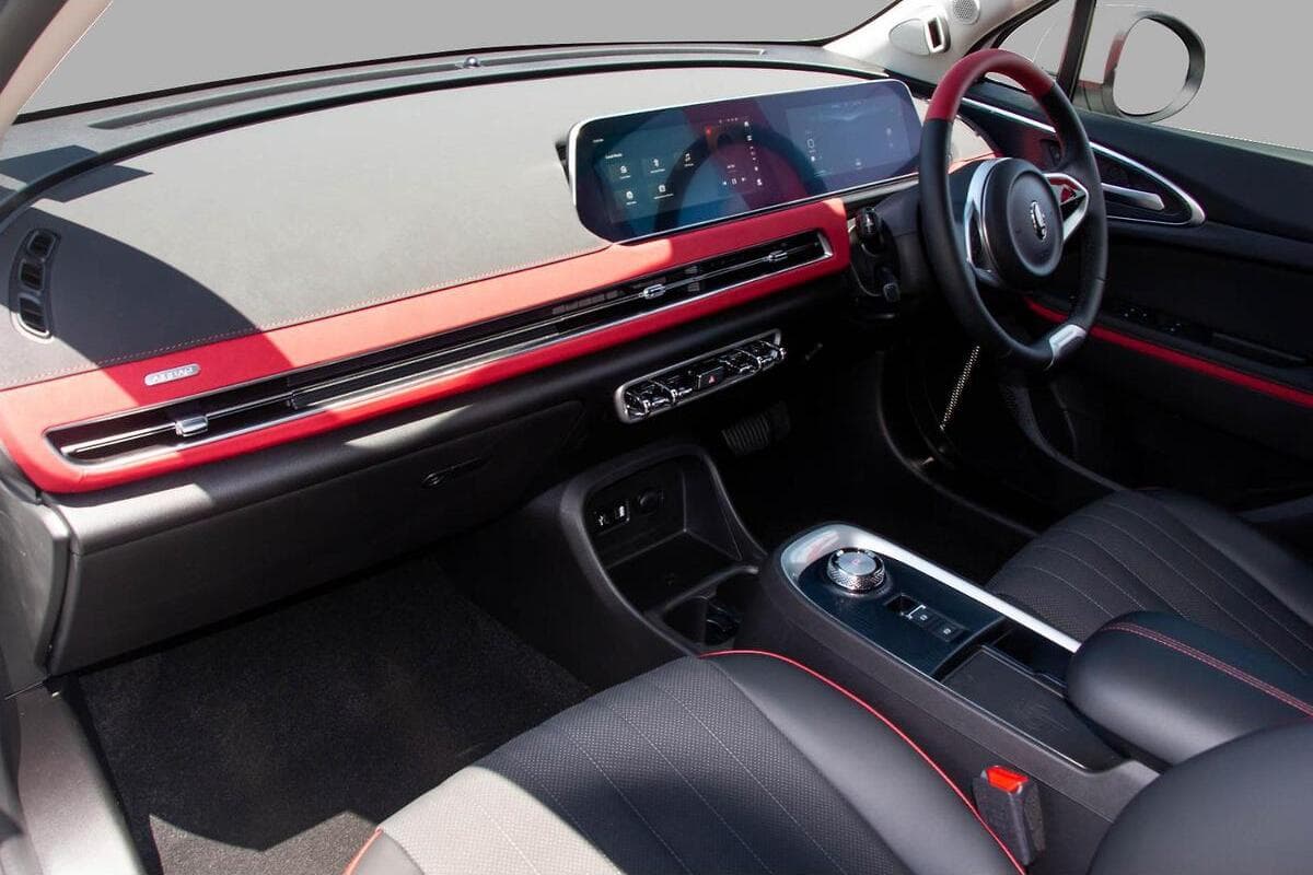 2025 GWM Ora GT Auto image 6