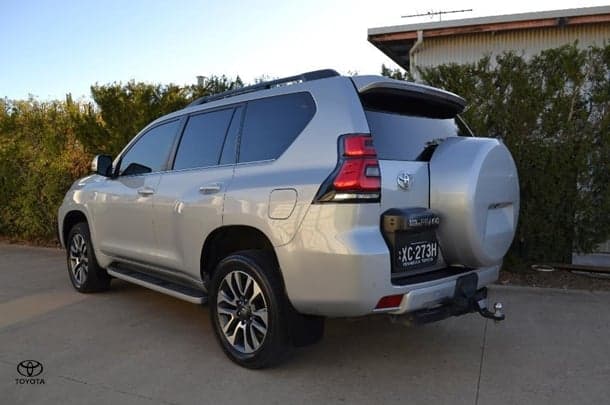 2022 Toyota Prado VX image 19