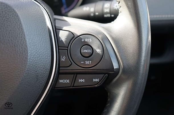 2023 Toyota RAV4 Hybrid GX AWD image 15