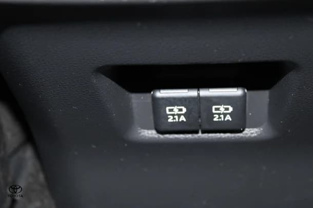 2020 Toyota RAV4 Hybrid GX-2WD image 26