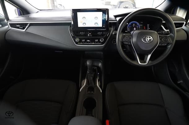 2023 Toyota Corolla Hatch Hybrid Ascent Sport image 16