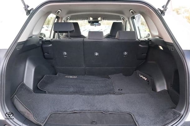 2022 Toyota RAV4 GX-2WD image 10