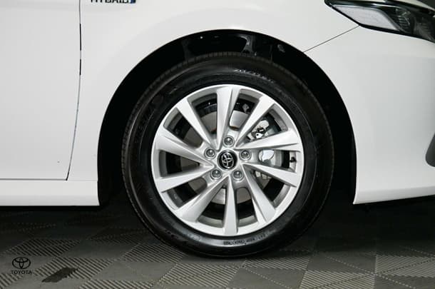 2024 Toyota Camry Hybrid Ascent image 7