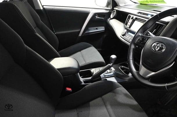 2018 Toyota RAV4 GXL AWD image 20