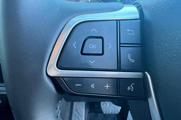 2024 Toyota Kluger GX image 17