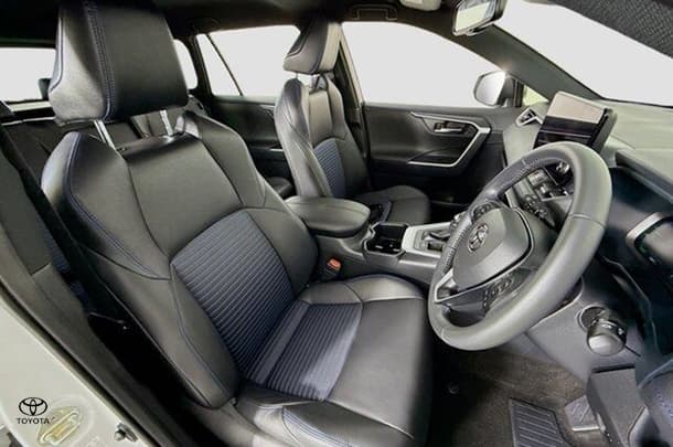 2024 Toyota Rav4 Hybrid XSE 2WD image 12