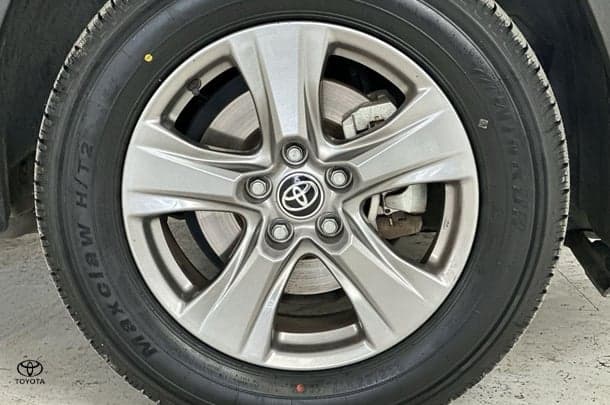2023 Toyota Rav4 Hybrid GX AWD image 11