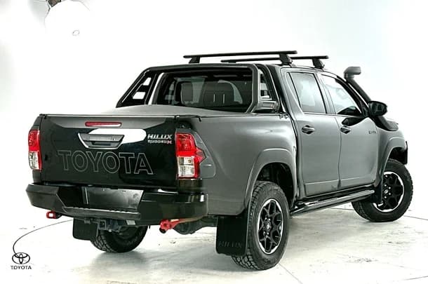2019 Toyota Hilux Rugged X image 9