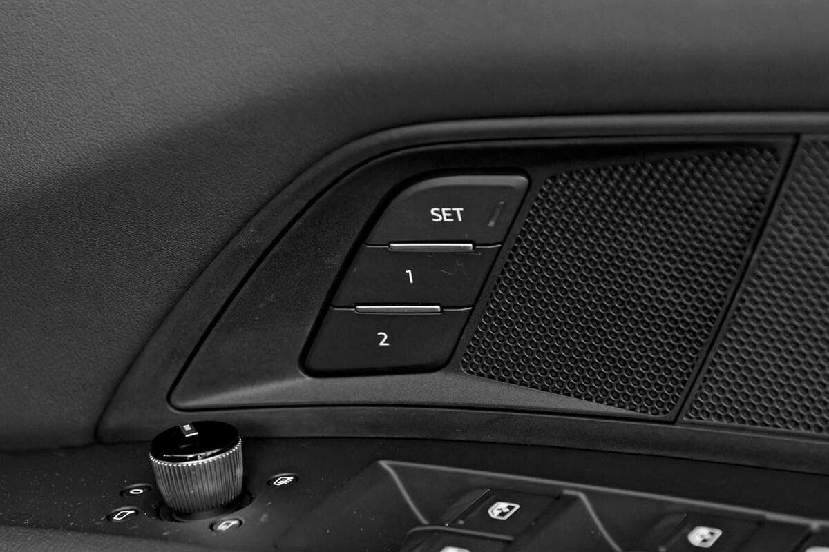 2024 Audi e-tron GT Auto e-quattro MY24 image 13