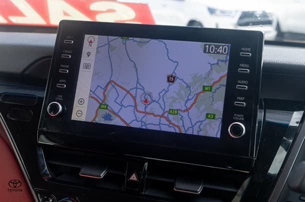 2021 Toyota Camry Hybrid SX image 15