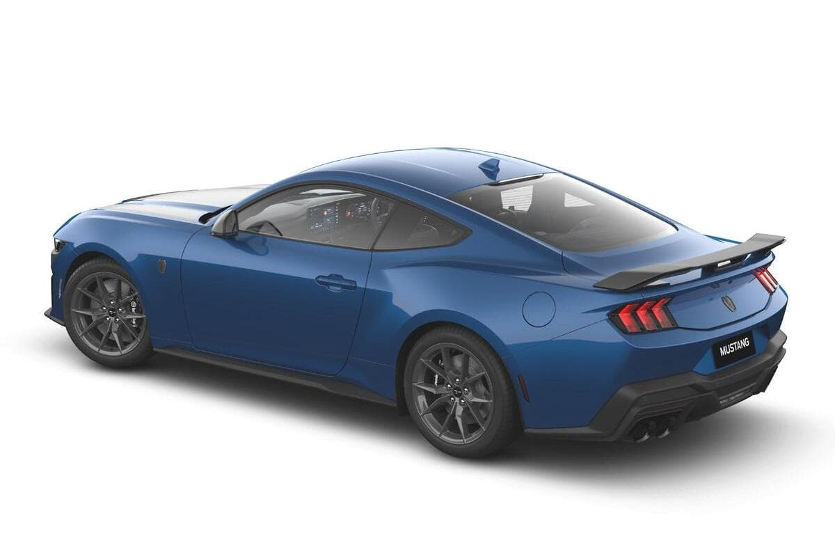2025 Ford Mustang Dark Horse FO Manual MY24.50 image 4