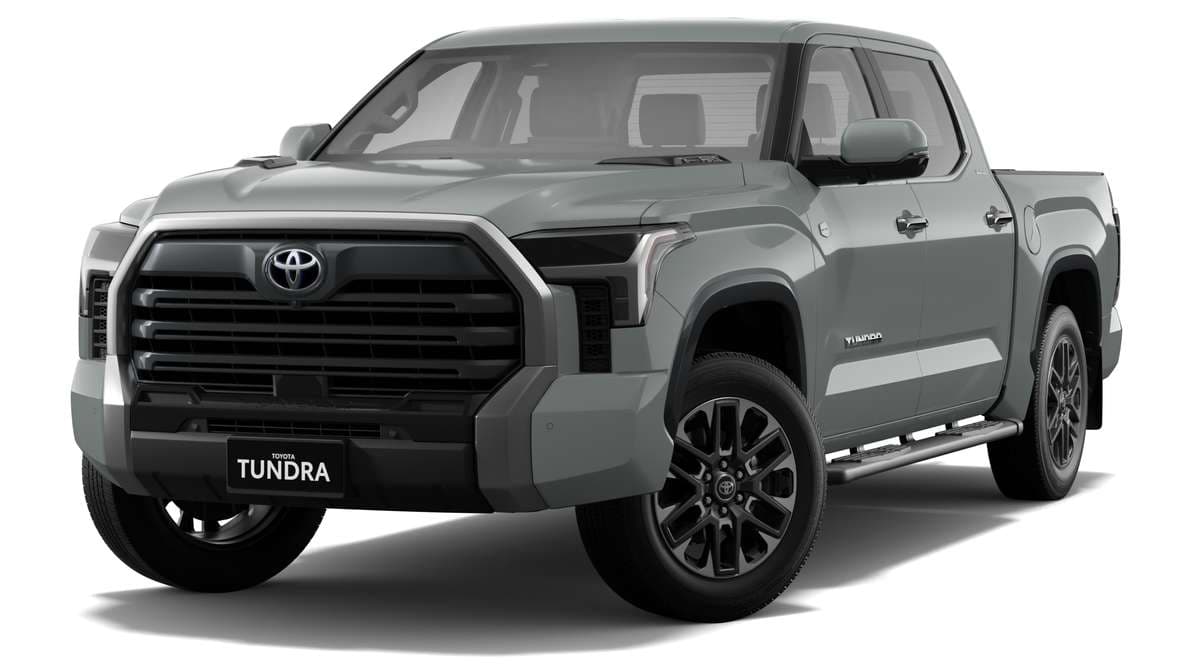 2024 Toyota Tundra Limited Double-Cab Pick-Up image 4