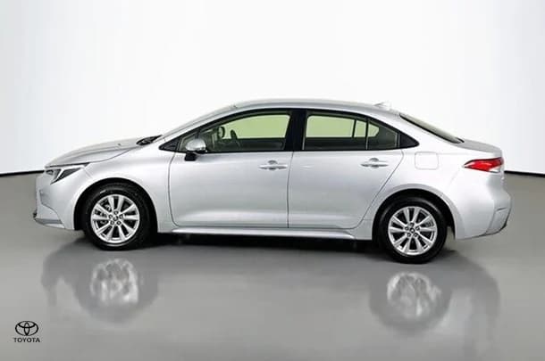 2023 Toyota Corolla Sedan Hybrid Ascent Sport image 5
