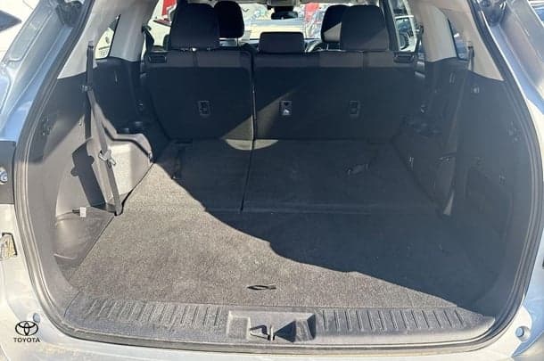 2021 Toyota Kluger Hybrid GX AWD image 24