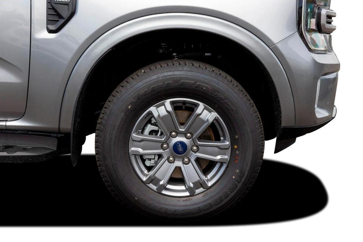 2025 Ford Everest Ambiente Auto RWD MY25.25 image 19