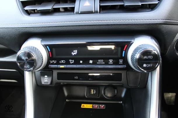 2024 Toyota RAV4 Hybrid GXL AWD image 23