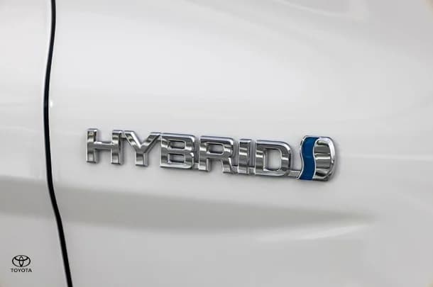 2019 Toyota CAMRY HYBRID Ascent image 14