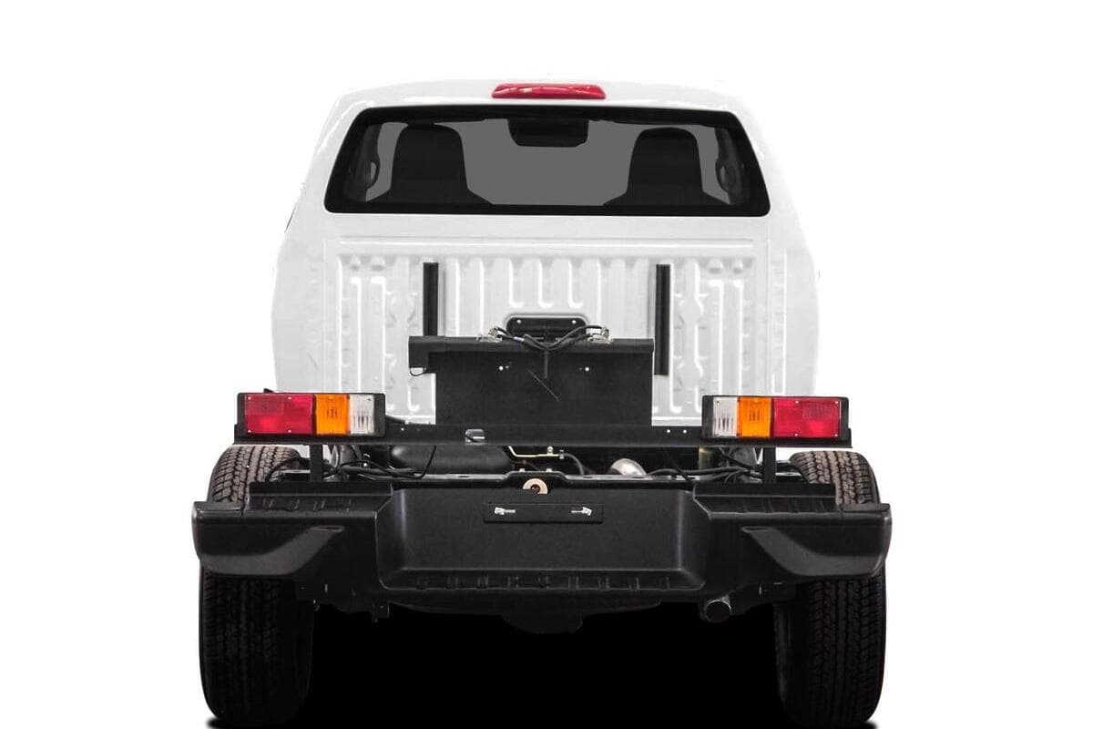 2025 Isuzu D-MAX SX Manual 4x4 MY24 image 3