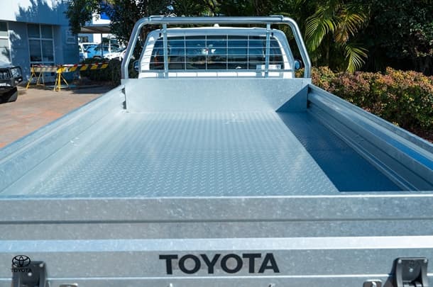 2024 TOYOTA Hilux 4x2 Workmate image 27