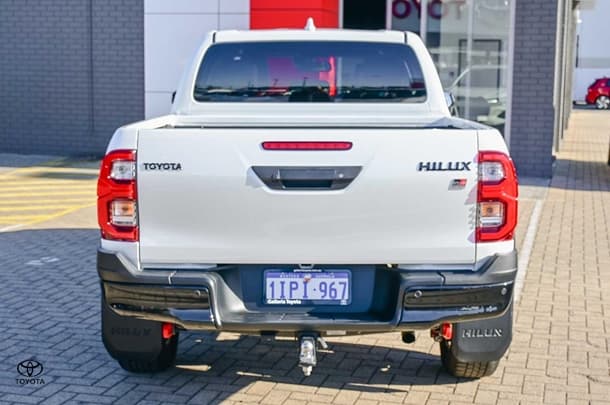 2023 Toyota HILUX GR-S image 5