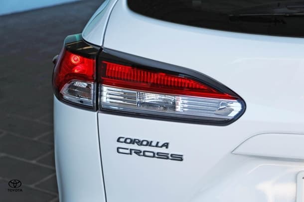 2024 Toyota Corolla Cross Hybrid GX image 22