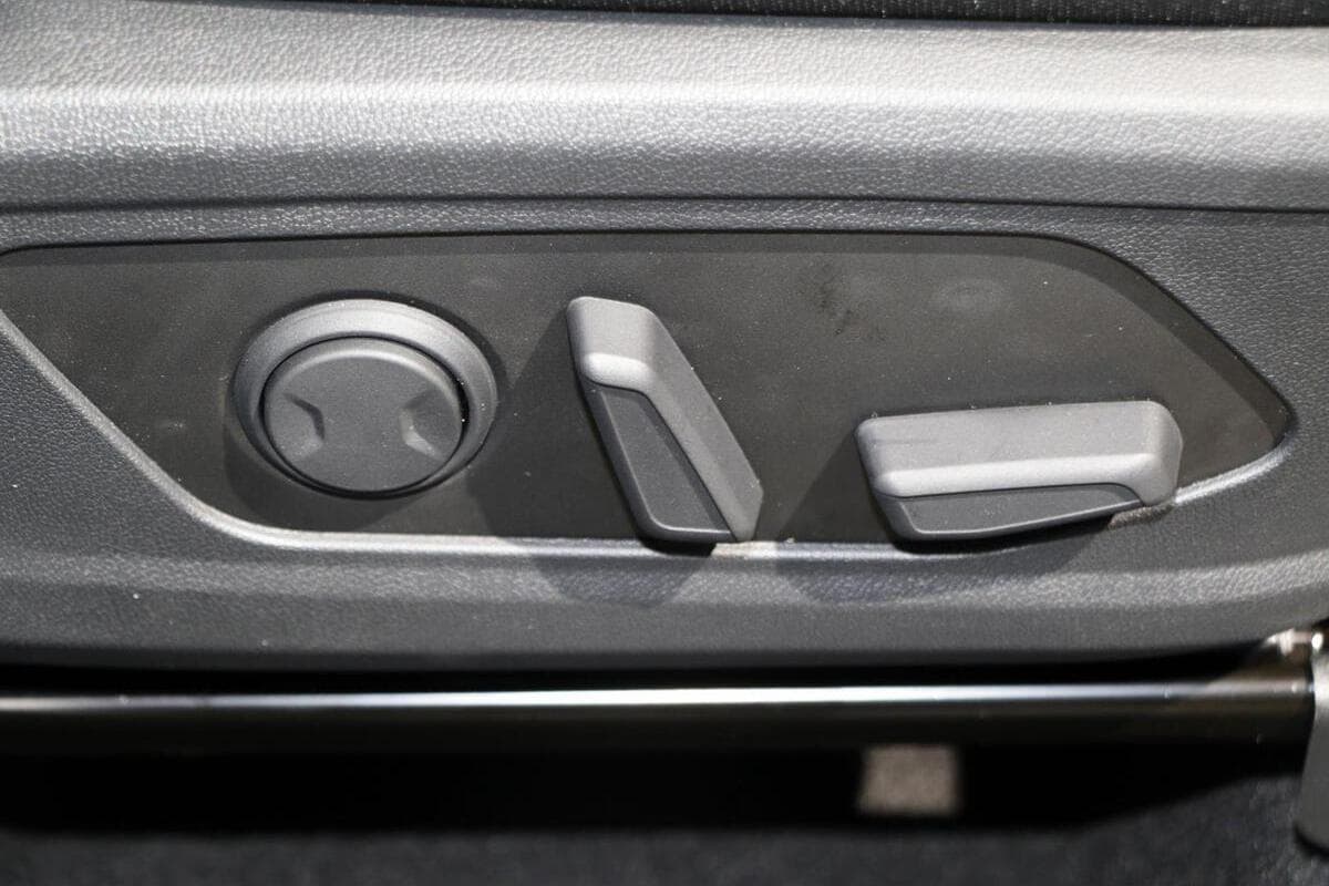 2025 Kia Sorento Sport Auto AWD MY25 image 16