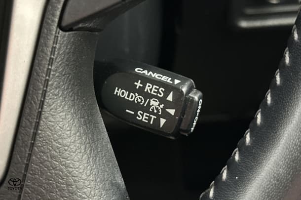 2022 Toyota Prado Kakadu image 35
