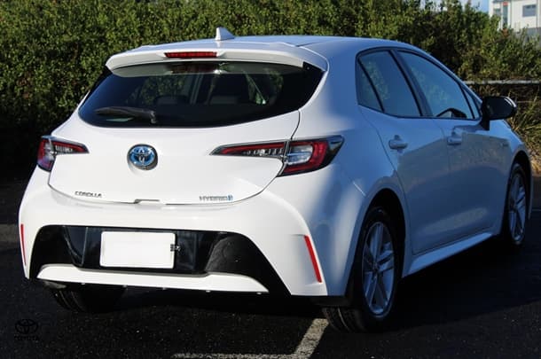 2020 Toyota Corolla Hatch Hybrid Ascent Sport image 12