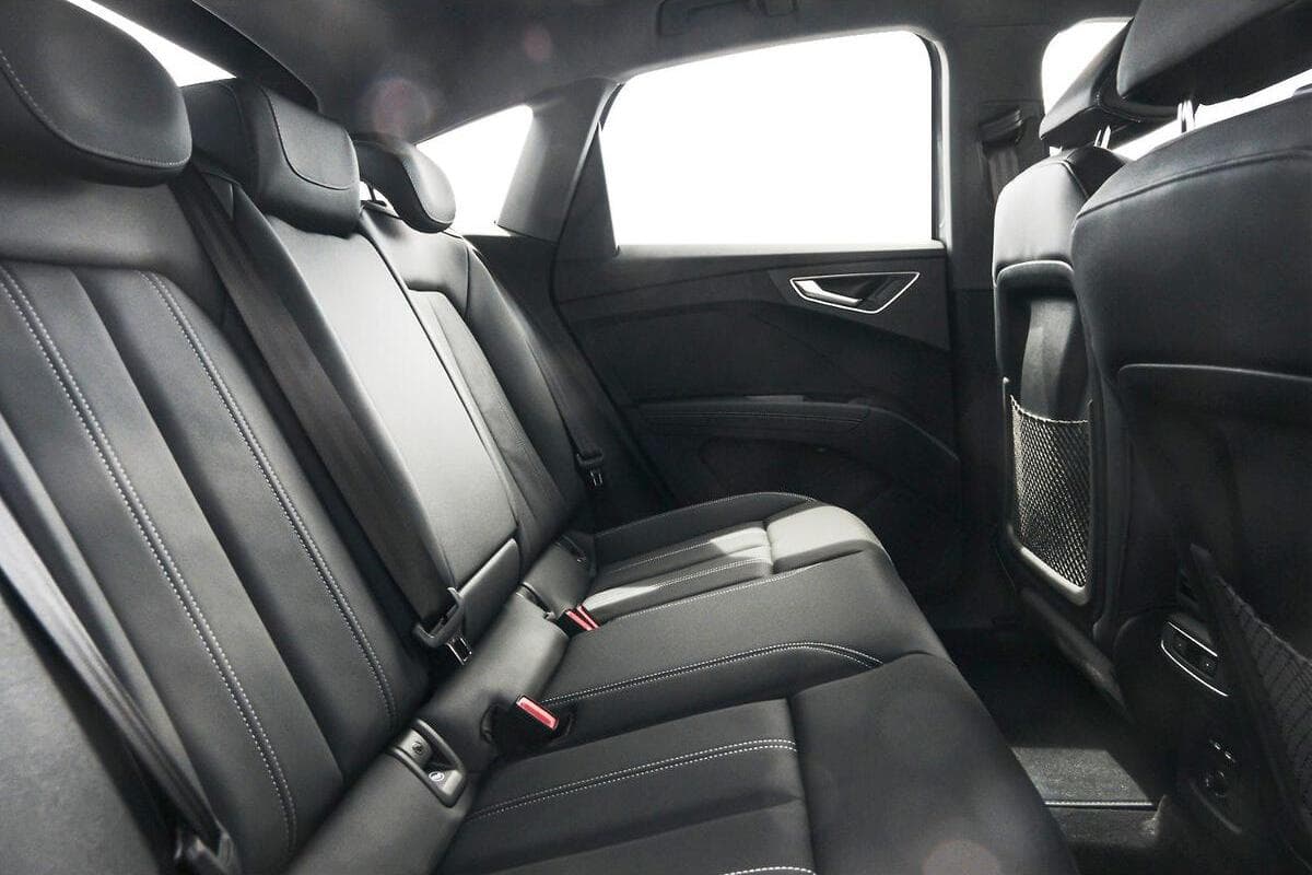 2025 Audi Q4 e-tron 45 Auto MY25 image 8