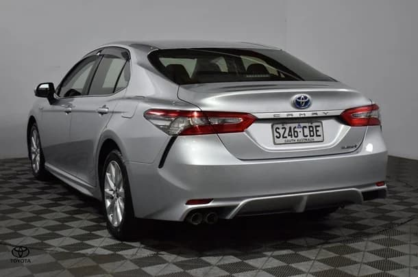 2019 Toyota Camry Hybrid Ascent Sport image 14