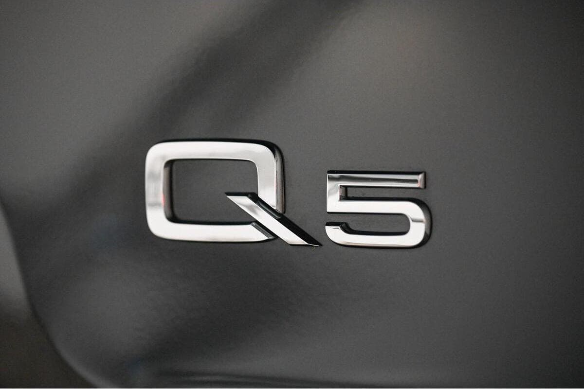 2025 Audi Q5 45 TFSI Sport Auto quattro ultra MY25 image 9