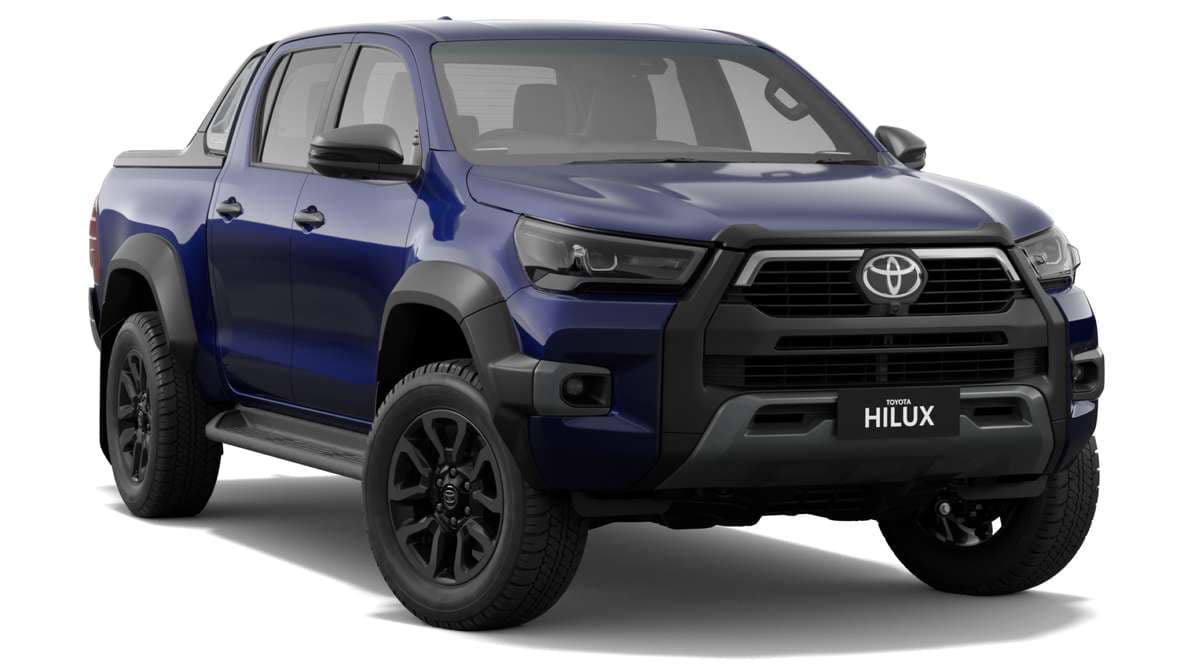 2024 Toyota Hilux 4x4 Rogue 48V Double-Cab Pick-Up image 1