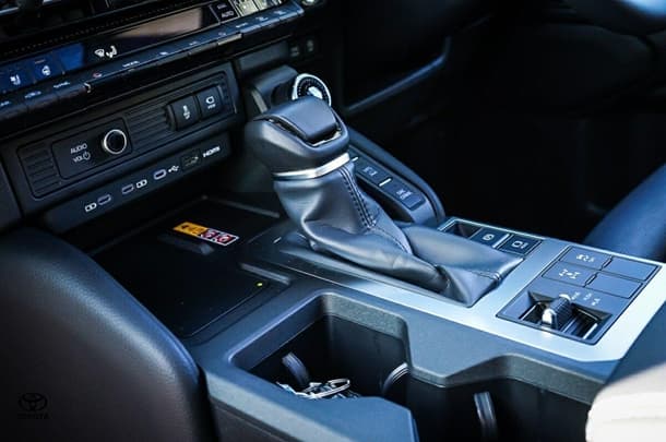 2024 Toyota Prado Kakadu image 27